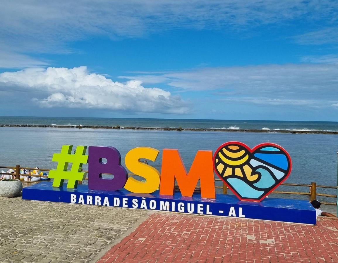 Conforto e tranquilidade à Beira Mar Barra de São Miguel Esterno foto